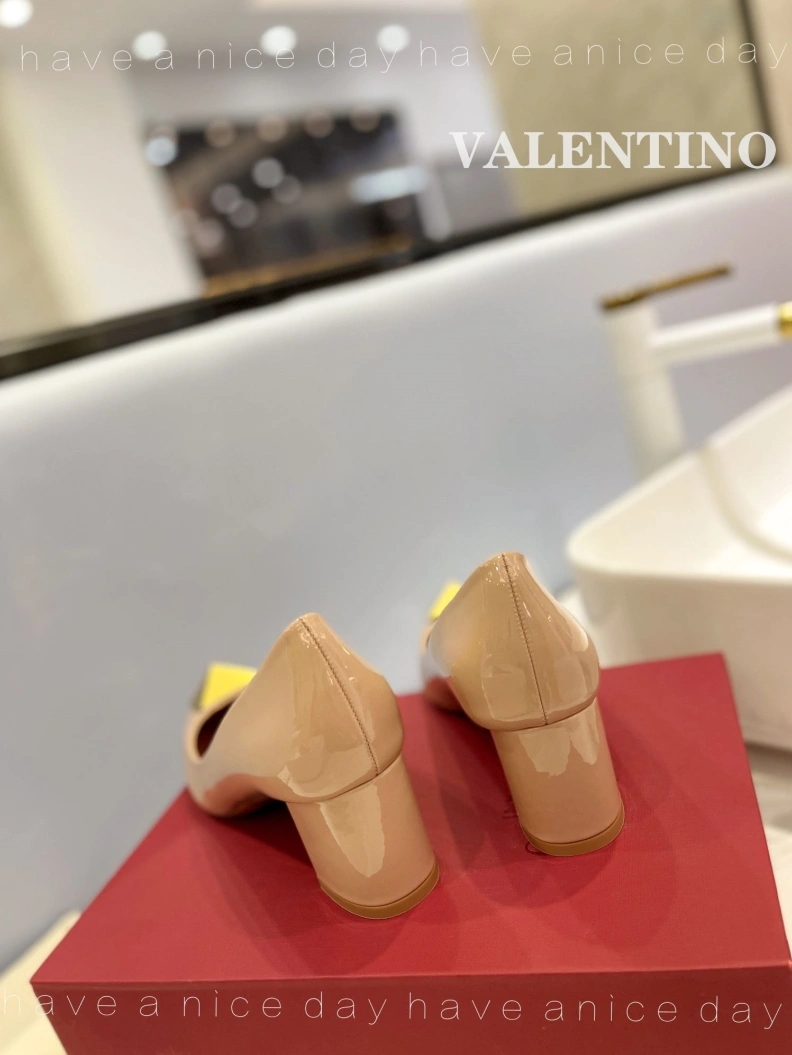 Vibrant Vxlxntino High Heels 230323