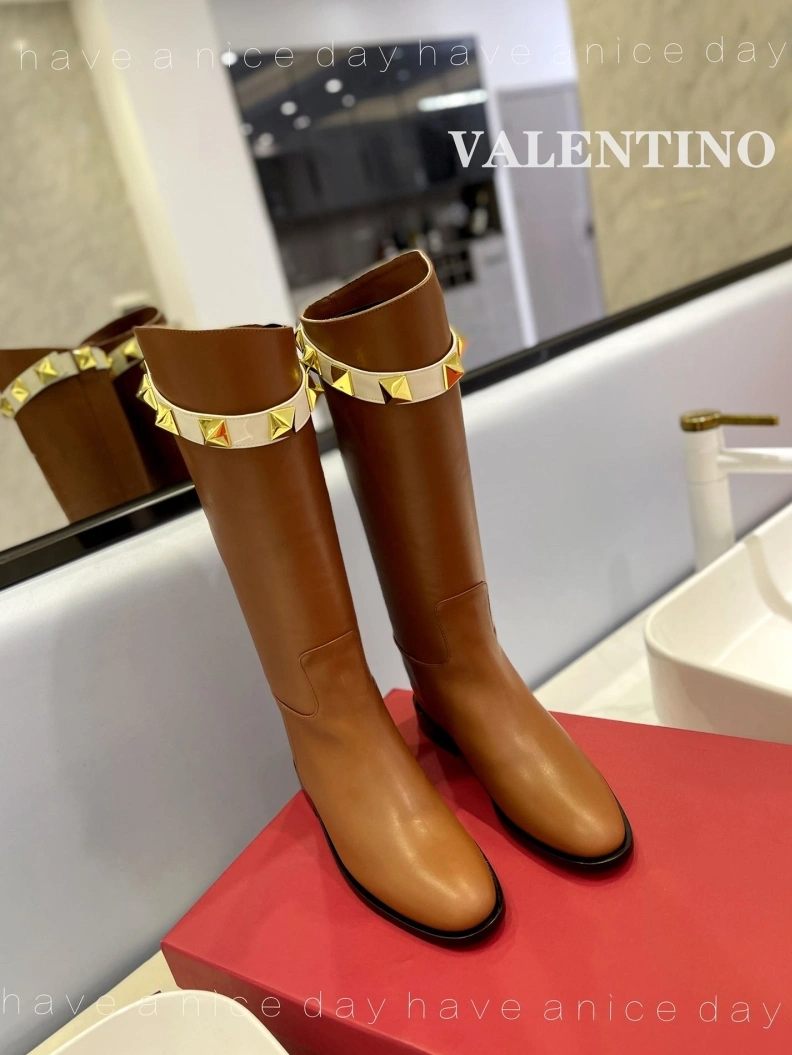 AllSeason Vxlxntino Boots 230677
