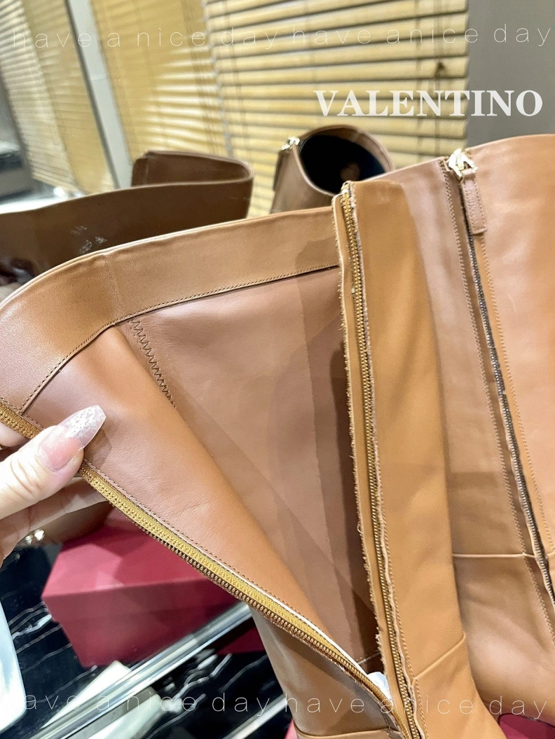 GoAnywhere Vxlxntino Boots 230669