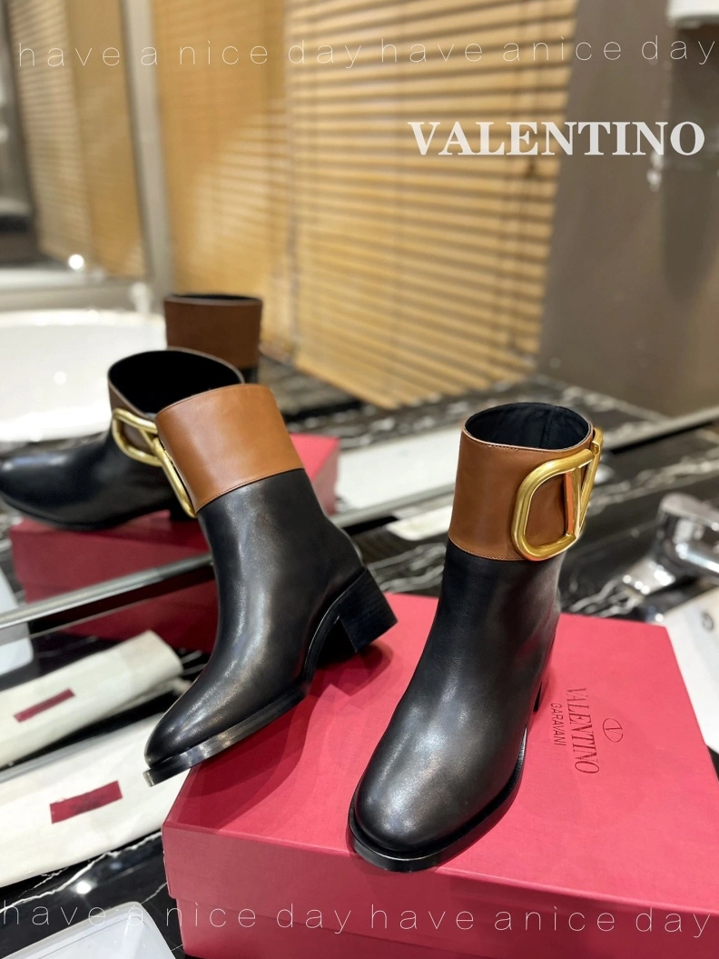 Refined Vxlxntino Boots 230679
