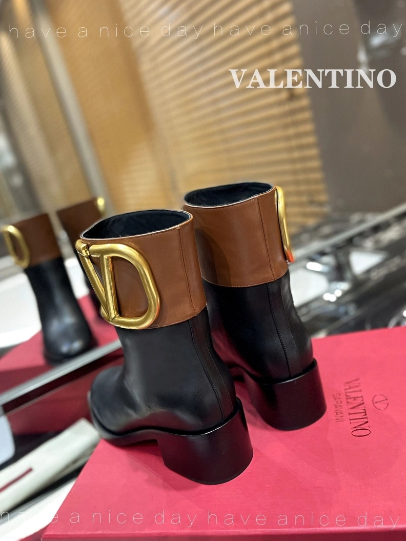 Refined Vxlxntino Boots 230679