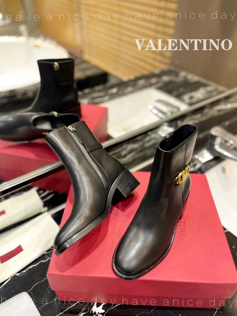 HighQuality Vxlxntino Boots 230672