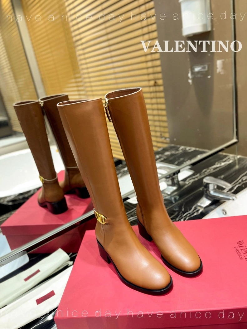 Unique Vxlxntino Boots 230671