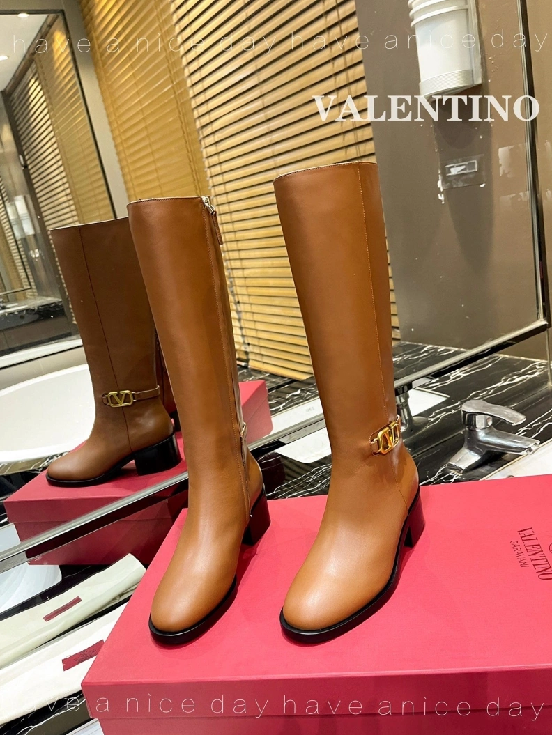 Unique Vxlxntino Boots 230671