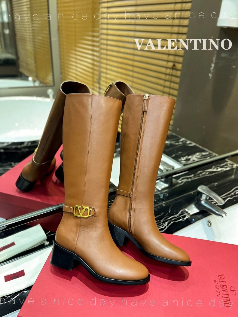 Unique Vxlxntino Boots 230671