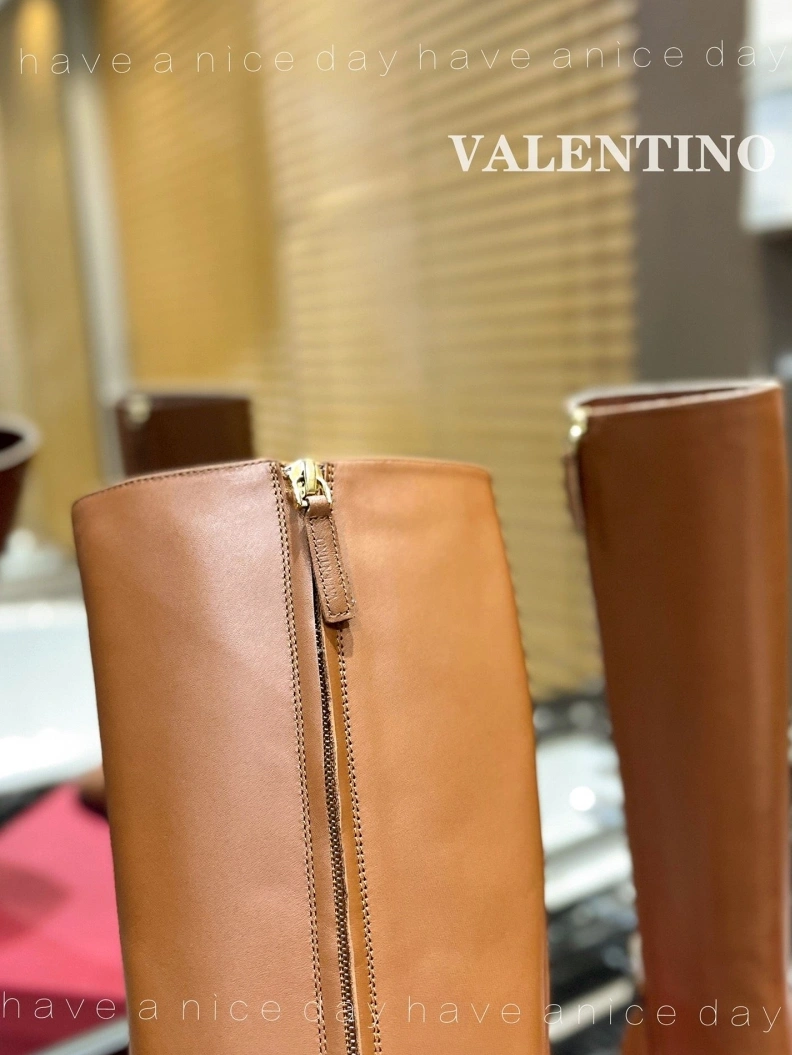 Unique Vxlxntino Boots 230671