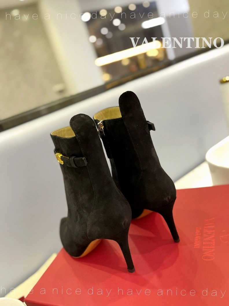 Comfortable Vxlxntino Boots 230662