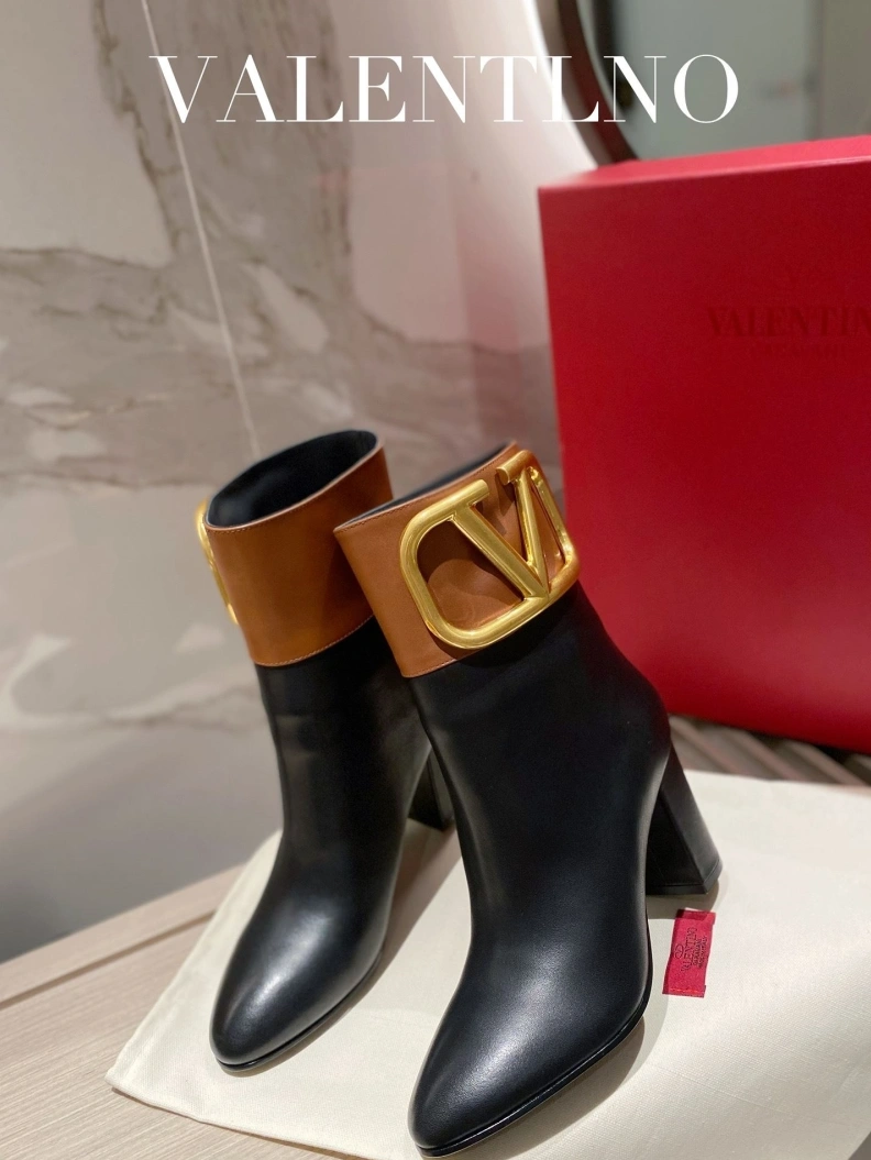 Flexible Vxlxntino Boots 230643