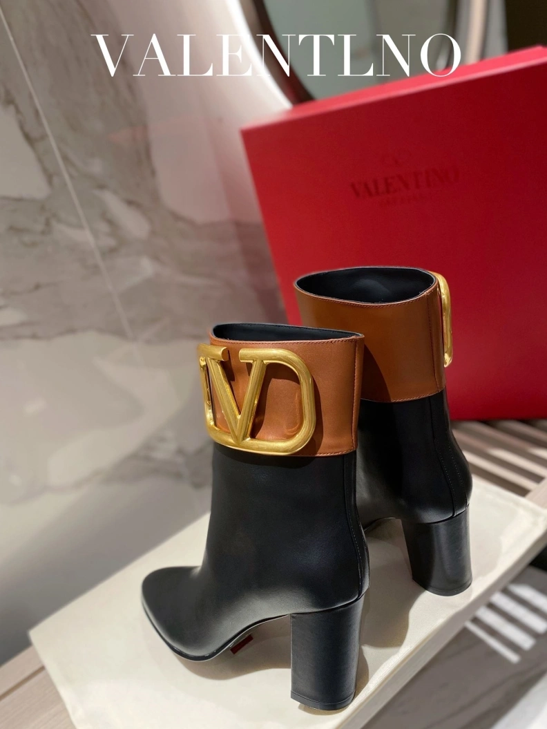 Flexible Vxlxntino Boots 230643