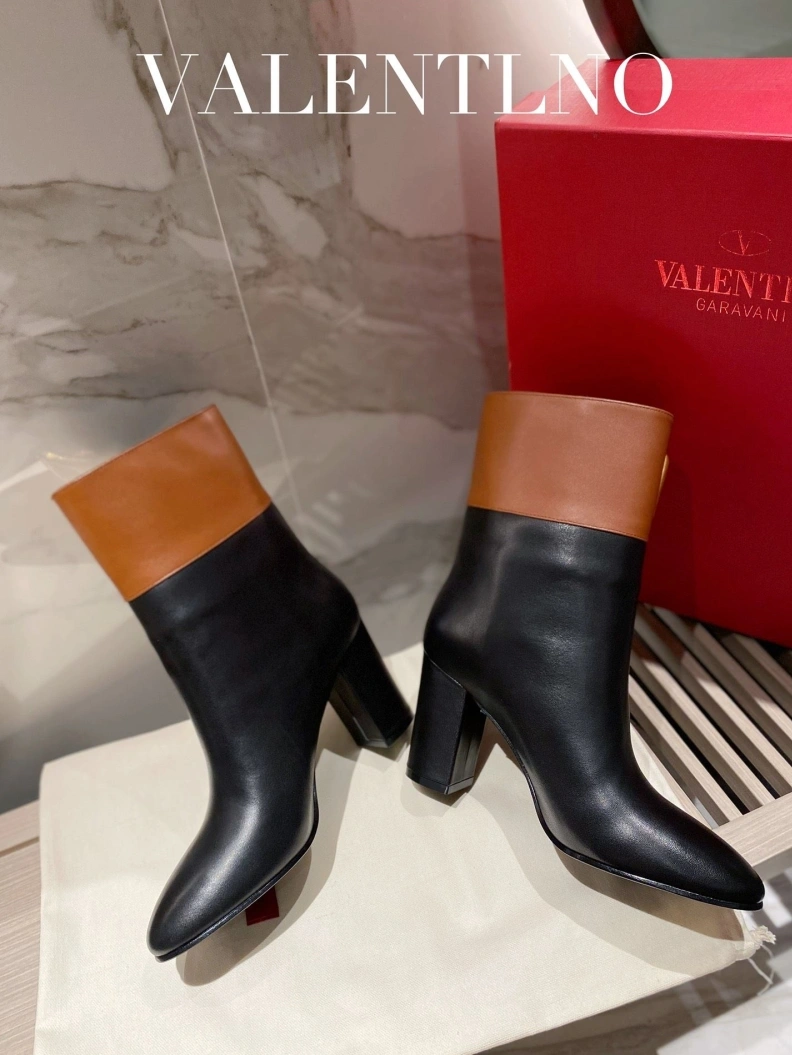 Flexible Vxlxntino Boots 230643