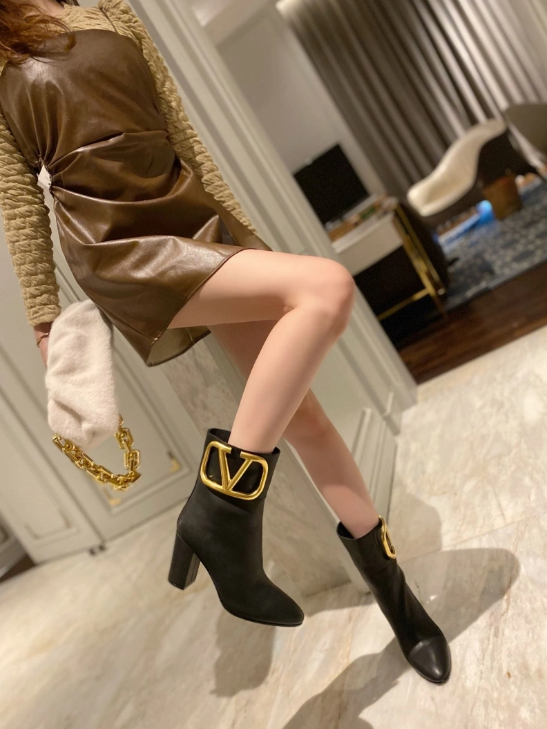 NewStyle Vxlxntino Boots 230645