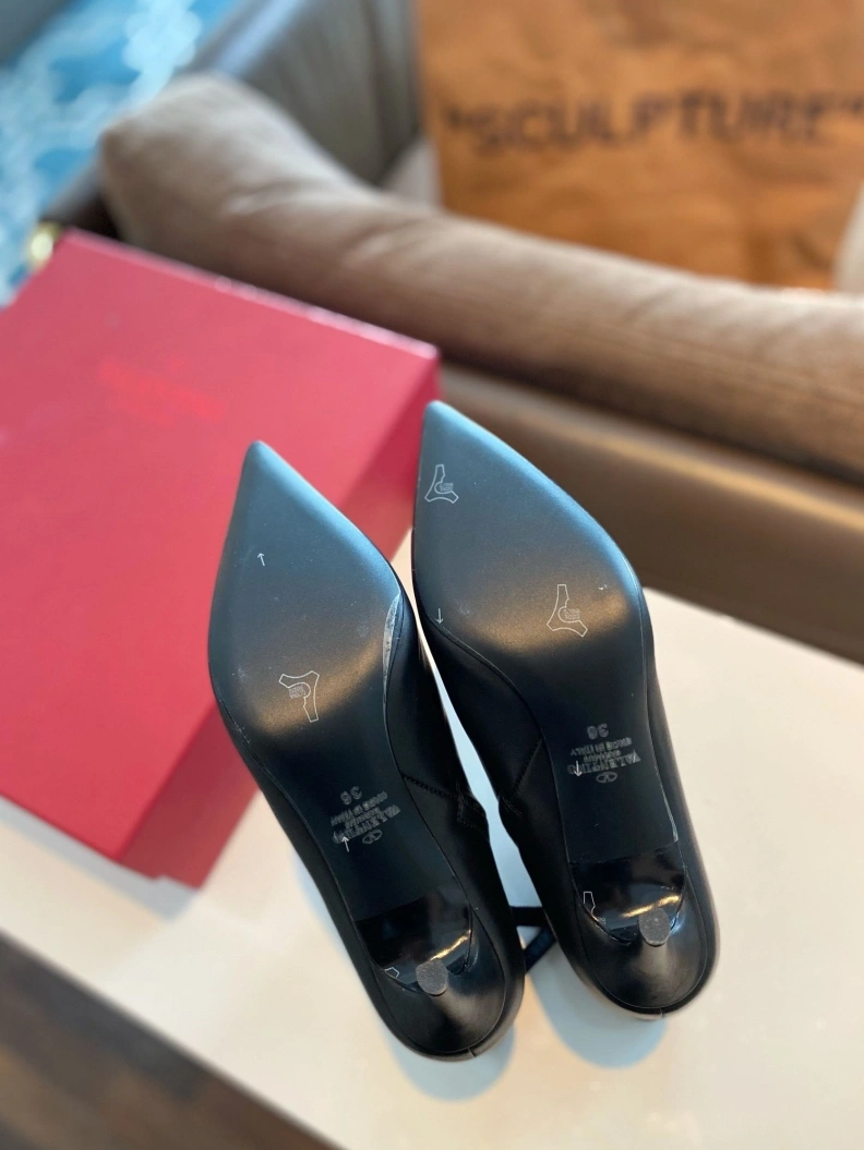 Elegant Vxlxntino Boots 230626