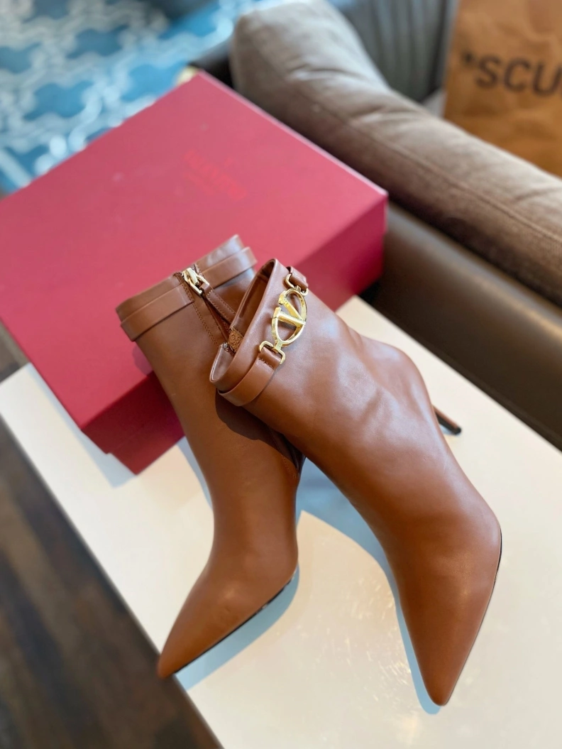 Vxlxntino Boots GoAnywhere 230625