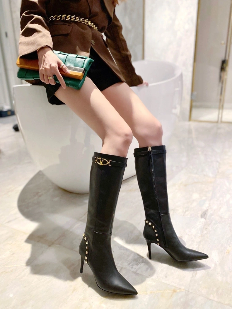 Sleek Vxlxntino Boots 230637