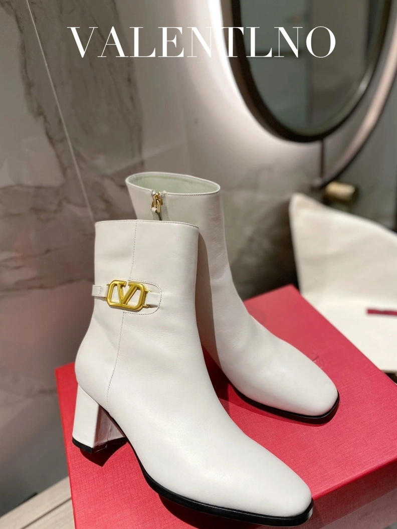 GoAnywhere Vxlxntino Boots 230627
