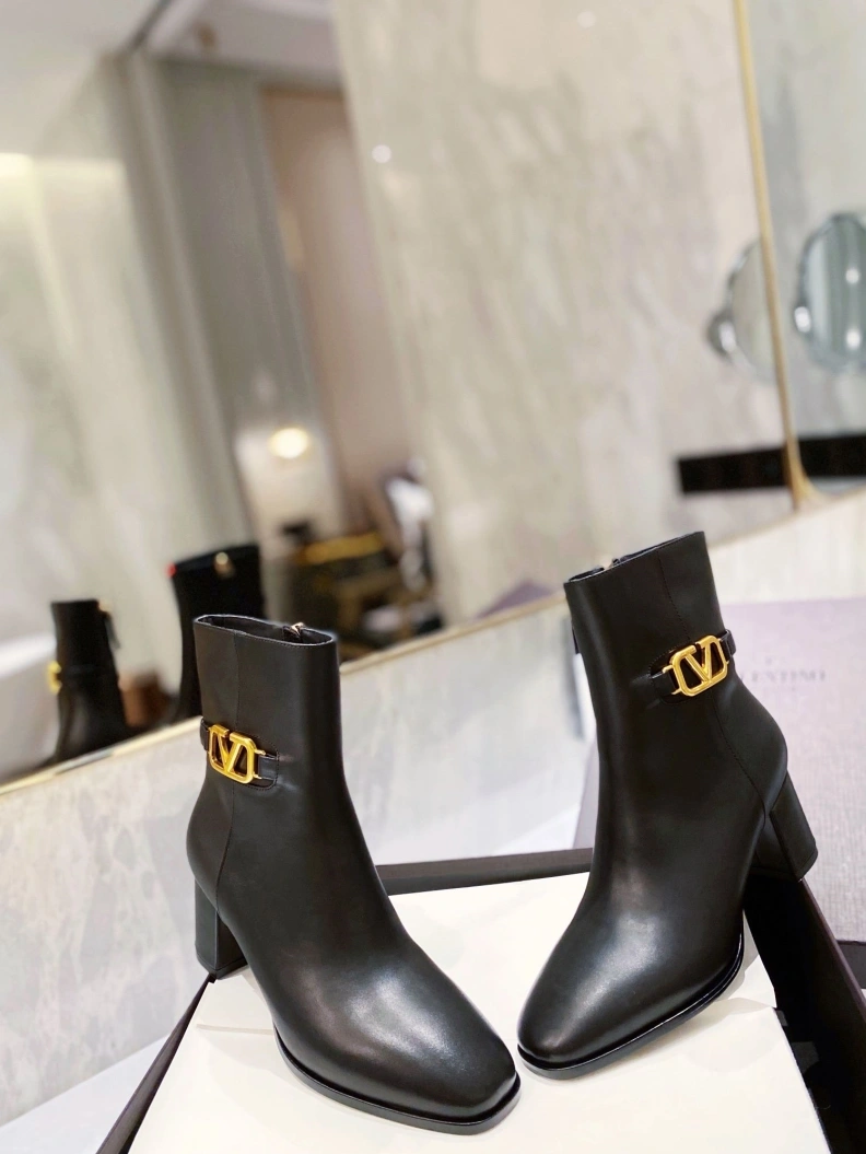 Compact Vxlxntino Boots 230618