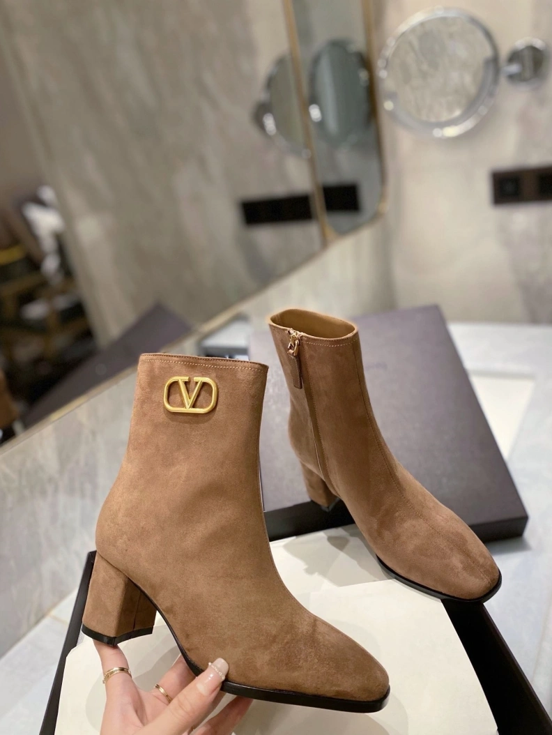 Affordable Vxlxntino Boots 230621