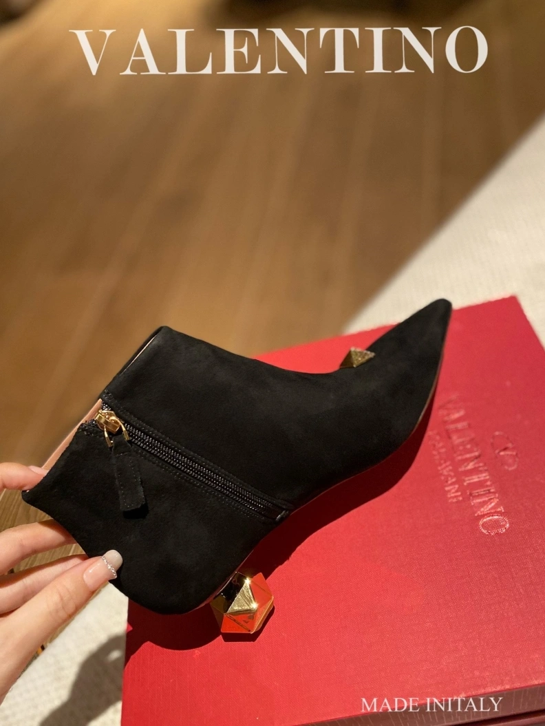 GoodFit Vxlxntino Boots 230611