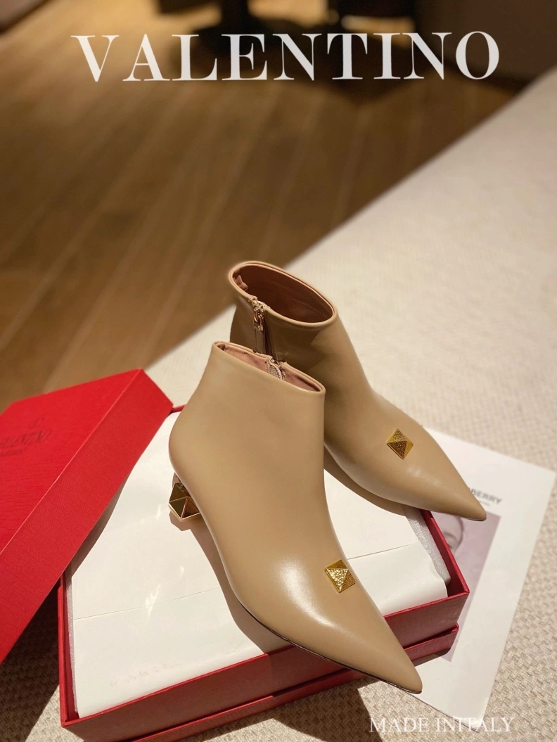 GoAnywhere Vxlxntino Boots 230614