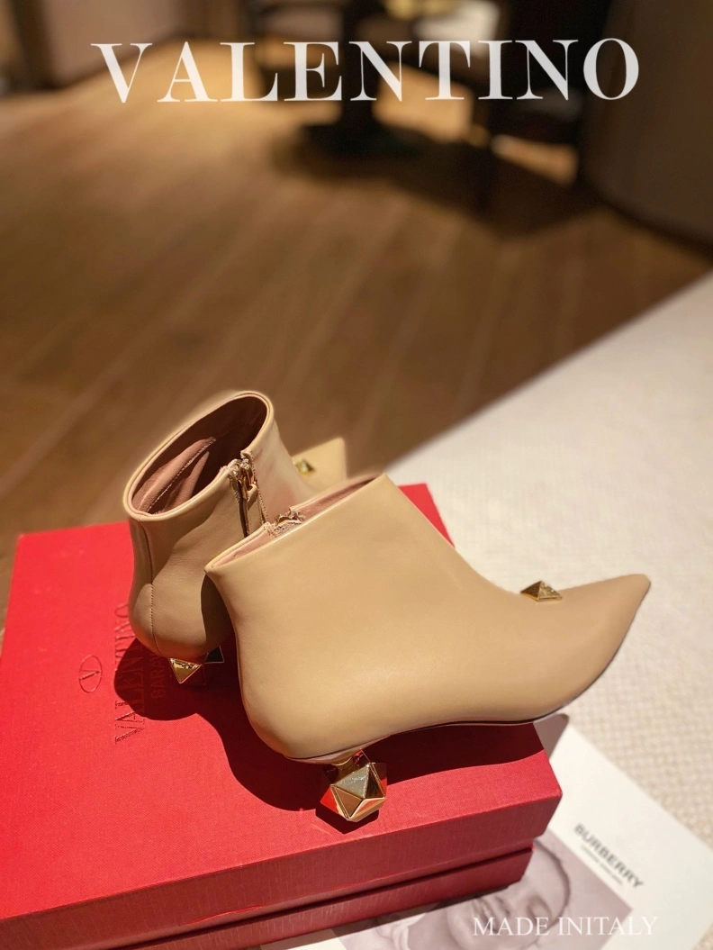 GoAnywhere Vxlxntino Boots 230614