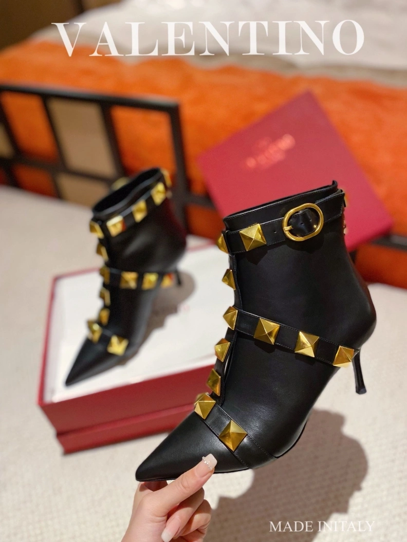 ModernLook Vxlxntino Boots 230607