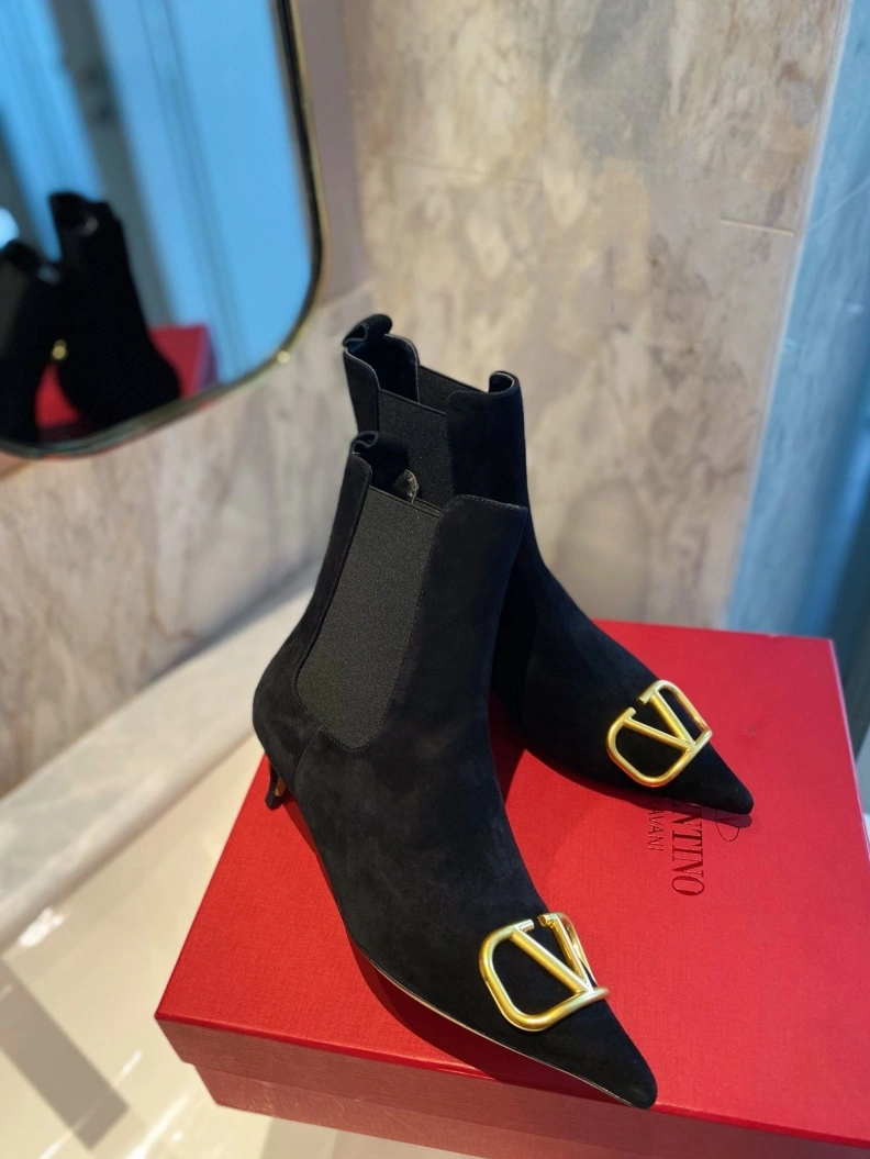 Flexible Vxlxntino Boots 230609