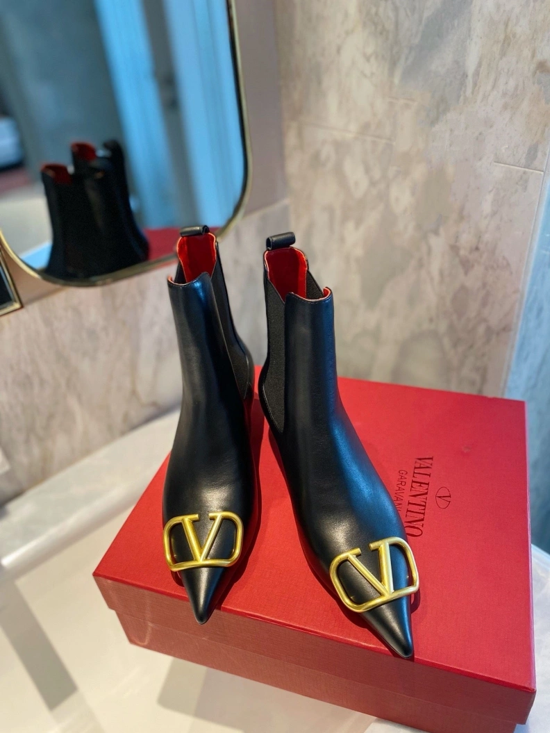 Flexible Vxlxntino Boots 230608