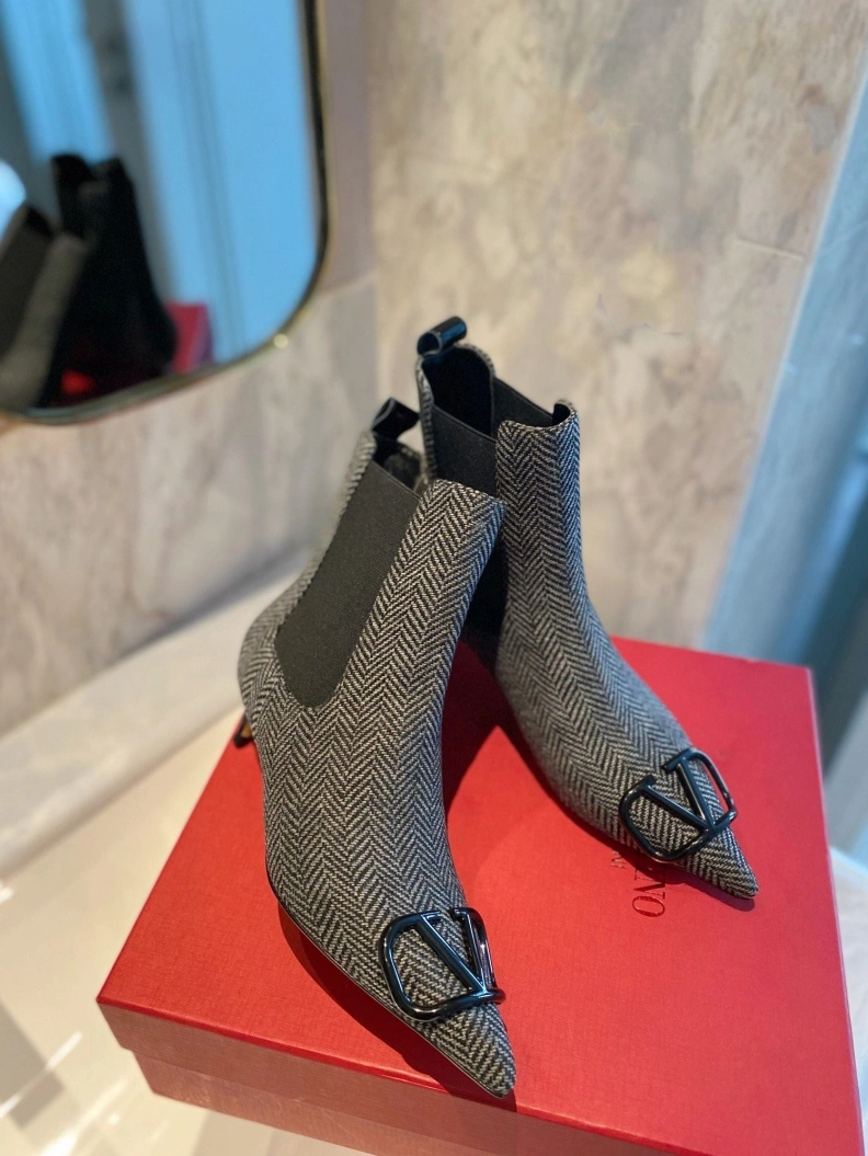 AllSeason Vxlxntino Boots 230605
