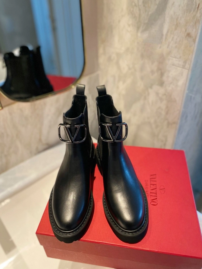 Resilient Vxlxntino Boots 230599