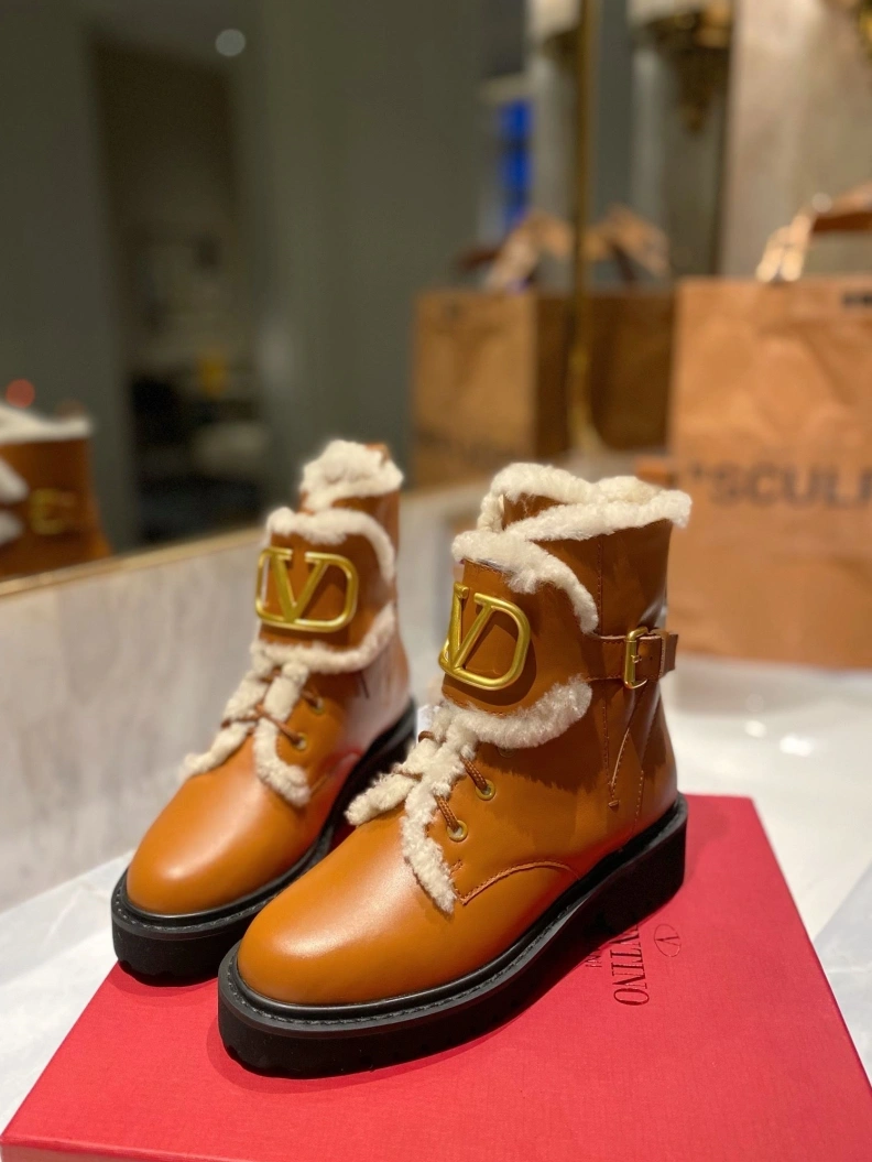 Trendsetting Vxlxntino Boots 230592