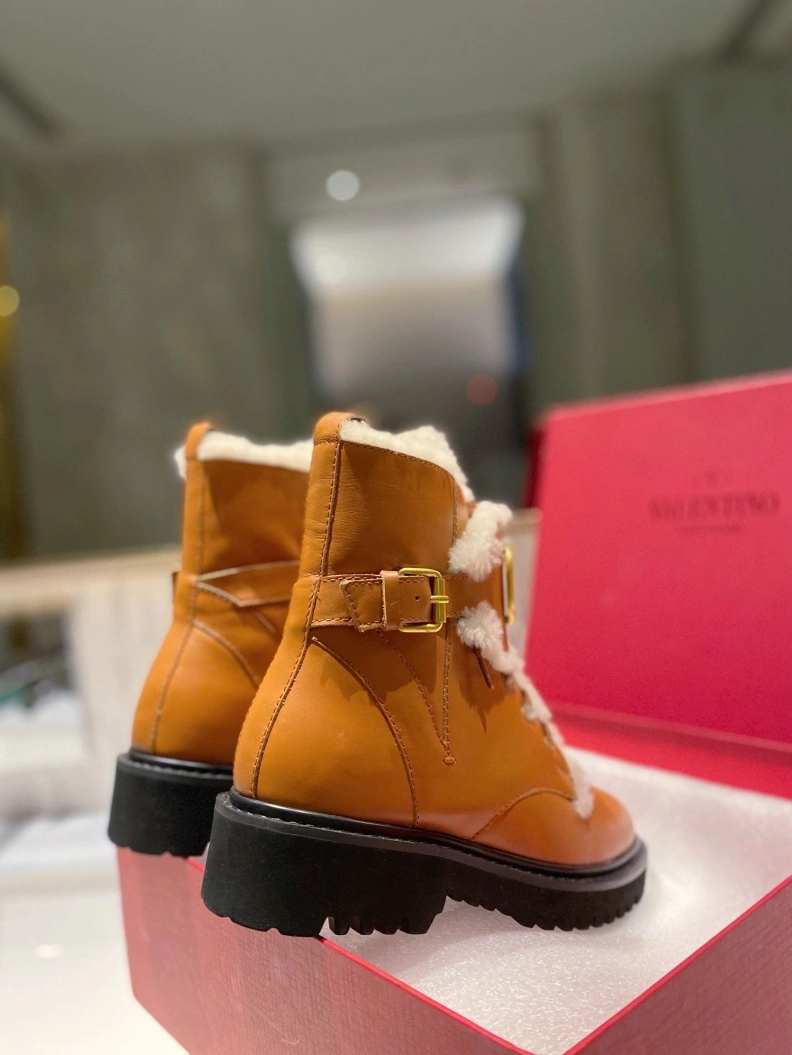 Trendsetting Vxlxntino Boots 230592