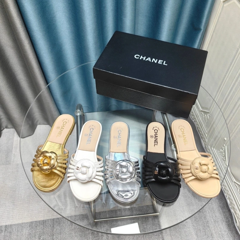 HighQuality Chxnxl Slippers 123426