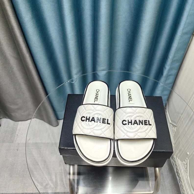 Chxnxl Slippers StreetReady 123416