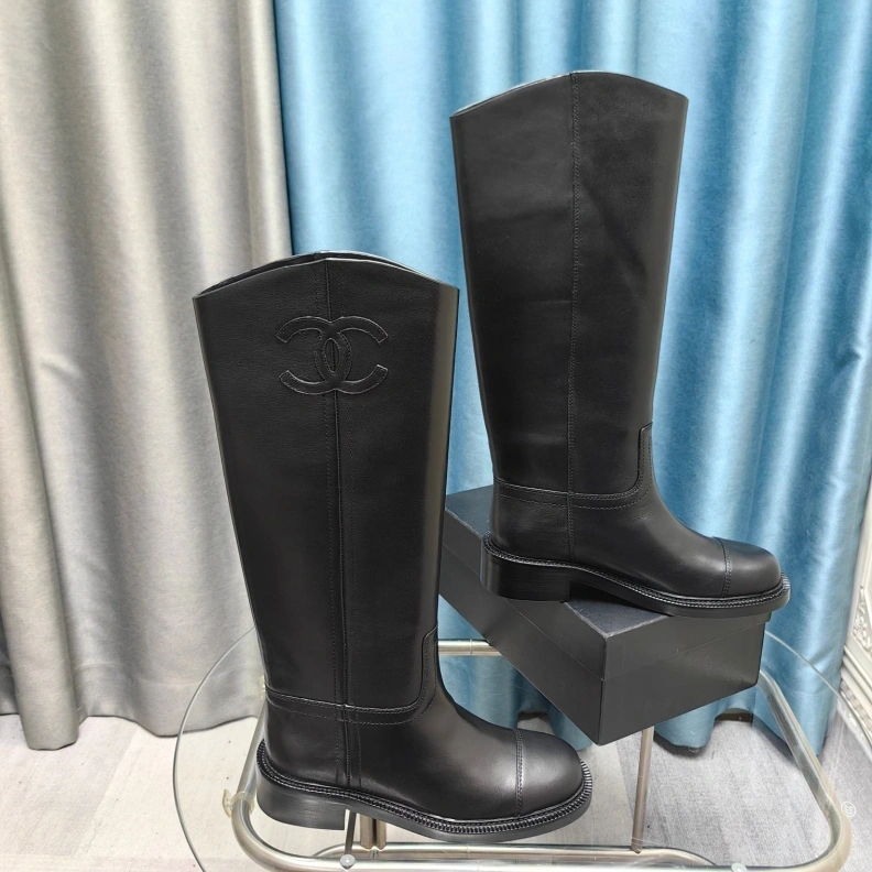 Bold Chxnxl Boots 123925