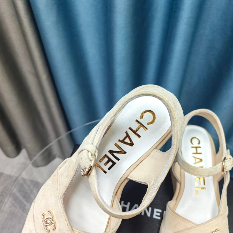 Bold Chxnxl Sandals 123490