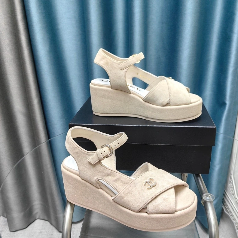 Bold Chxnxl Sandals 123490