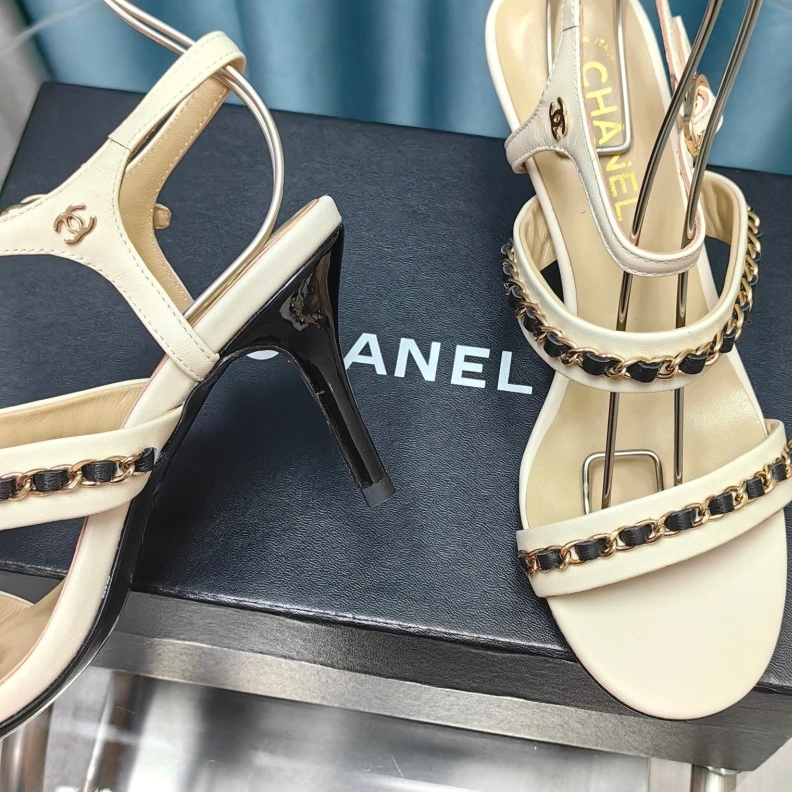 Efficient Chxnxl Sandals 123491