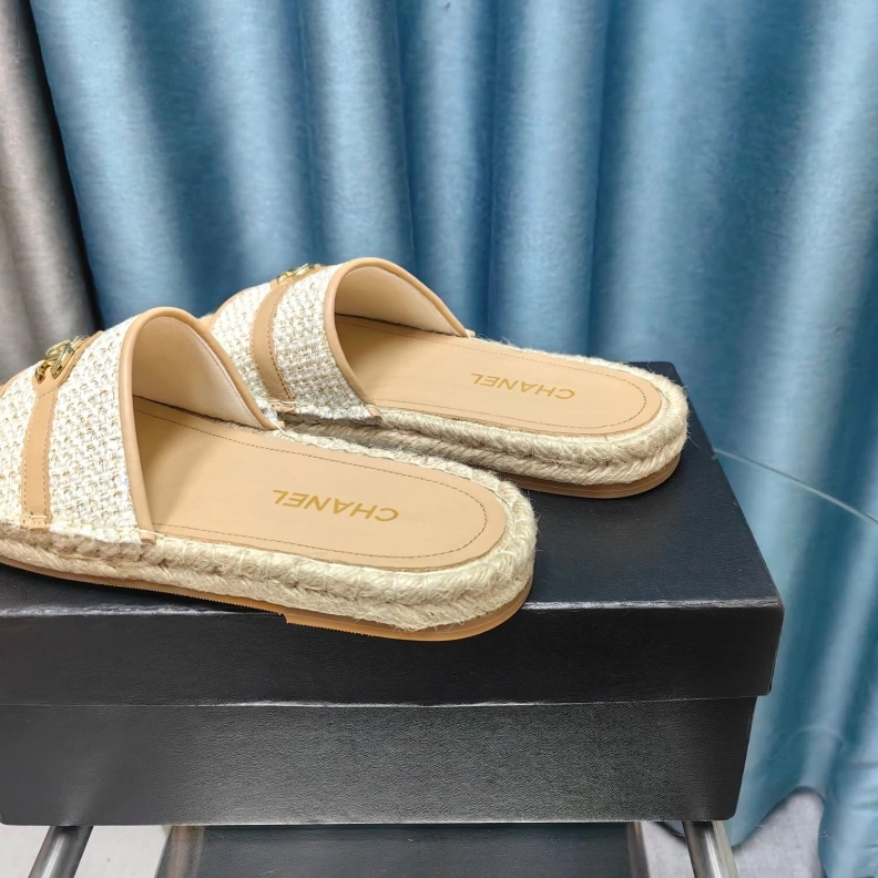 Chxnxl Slippers GoAnywhere 123407