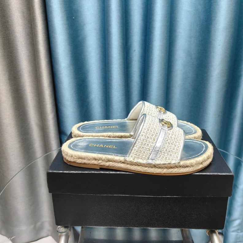 Soft Chxnxl Slippers 123405