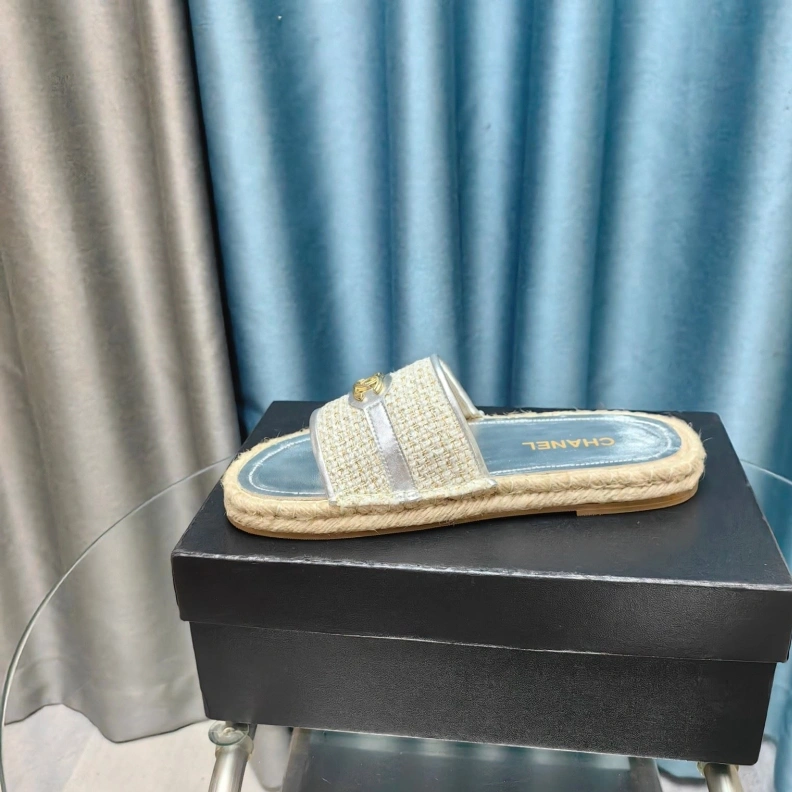 Soft Chxnxl Slippers 123405