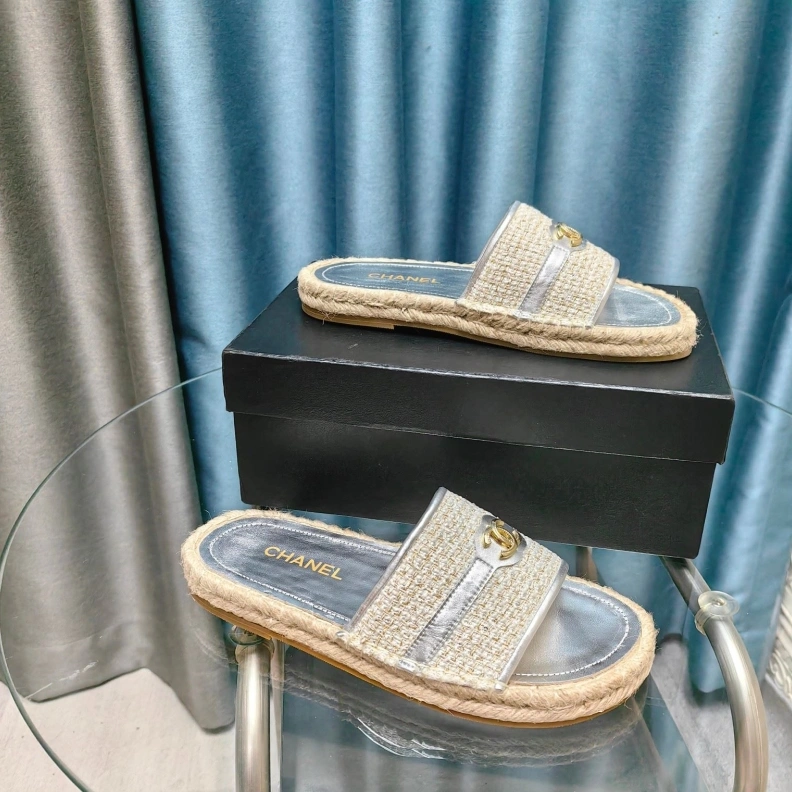 Soft Chxnxl Slippers 123405