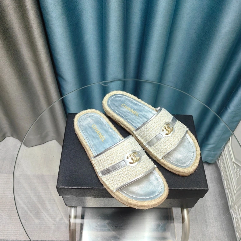 Soft Chxnxl Slippers 123405