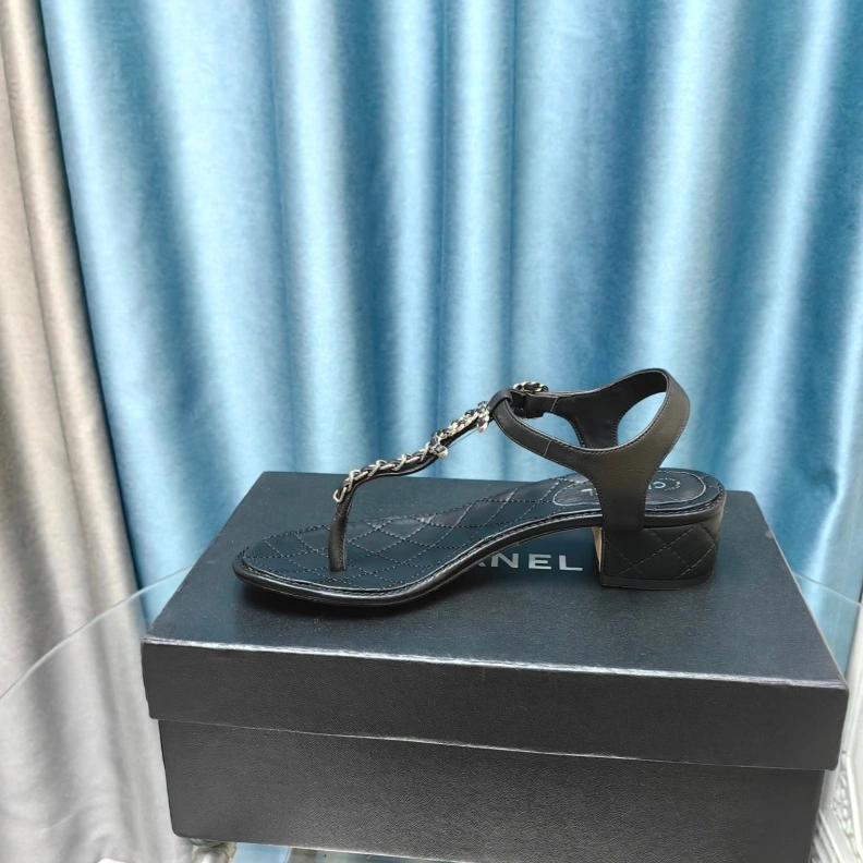 Durable Chxnxl Sandals 123481
