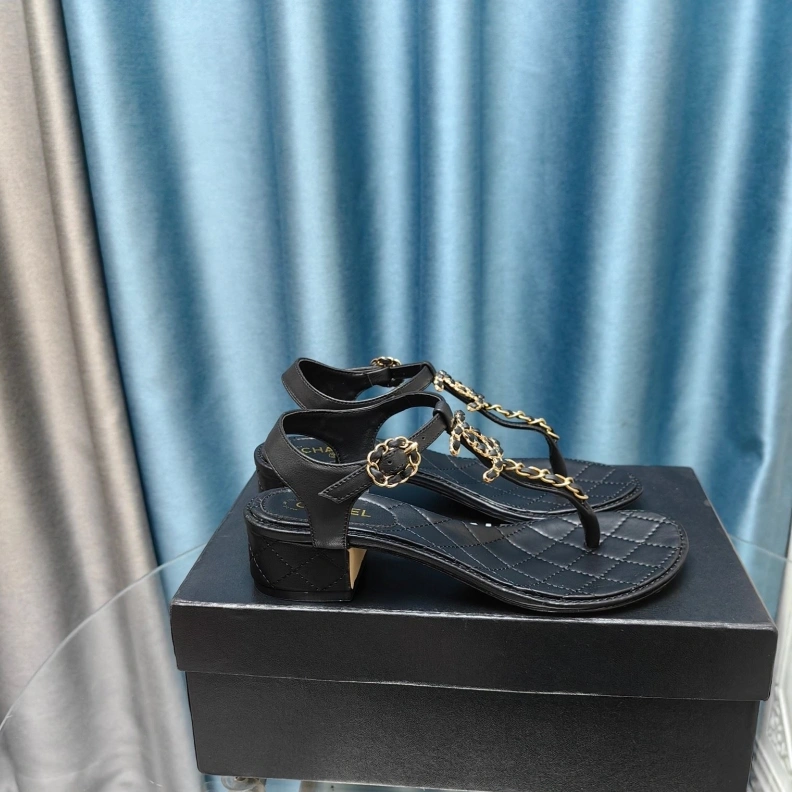 Soft Chxnxl Sandals 123475