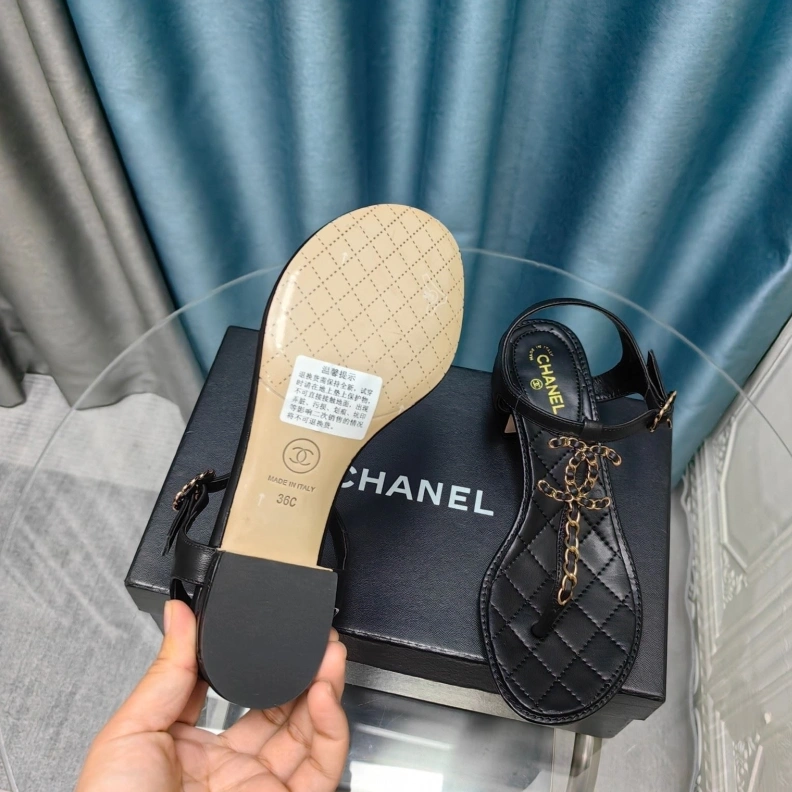 Soft Chxnxl Sandals 123475