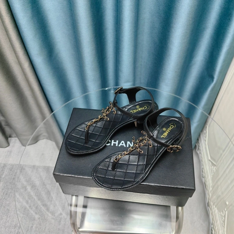 Soft Chxnxl Sandals 123475