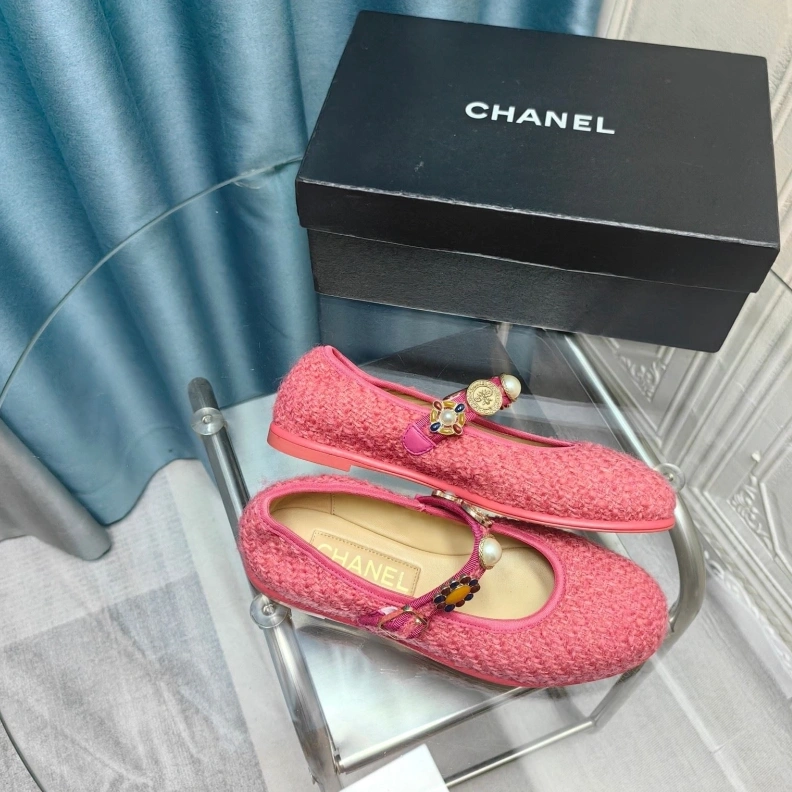 Functional Chxnxl Flat Shoes 123714