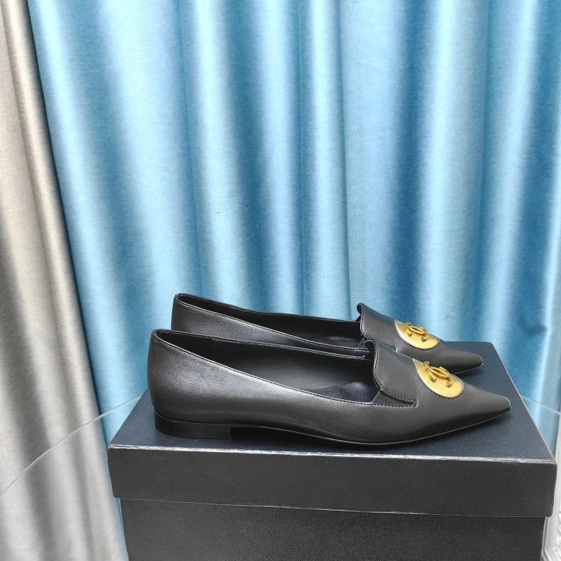 Durable Chxnxl Flat Shoes 123718