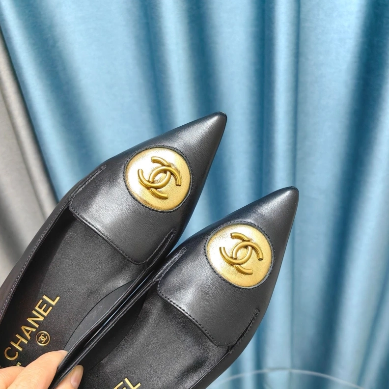 Durable Chxnxl Flat Shoes 123718