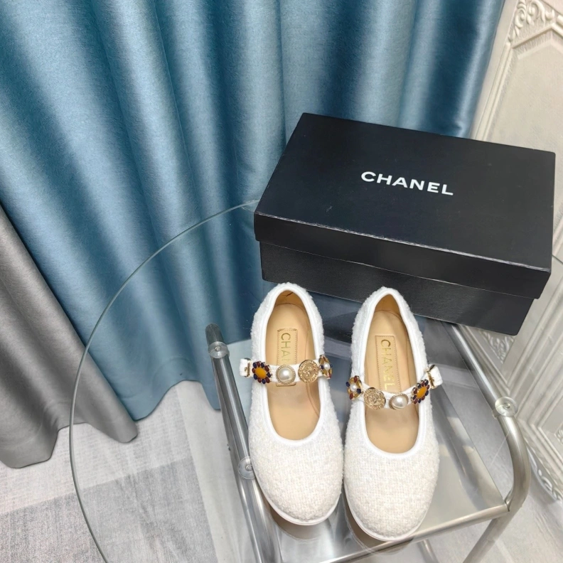 Minimalist Chxnxl Flat Shoes 123707